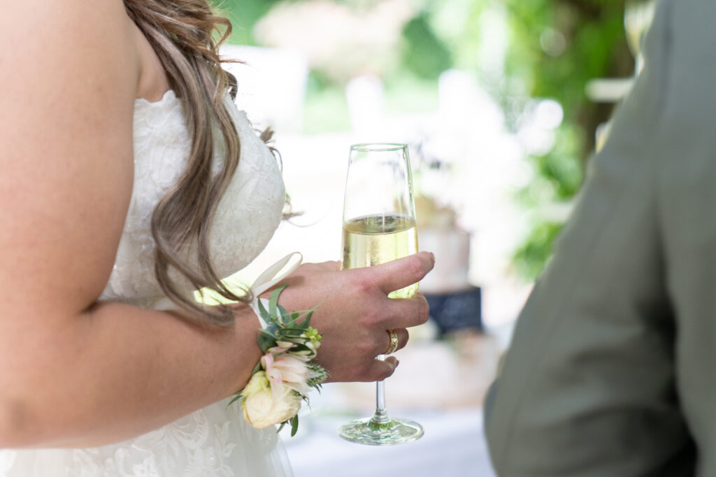 trouwfotoshoot of je trouwdag door bruidsfotograaf in Zeeland en West-Brabant